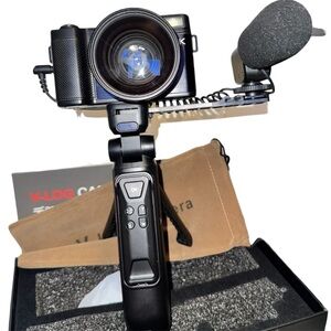 4K Vlog Camera Kit w/ Mic & Tripod